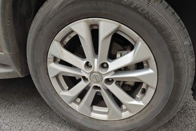 Used Nissan X-Trail 2015 2.0L CVT Comfort MAX Edition 2WD Exterior 7