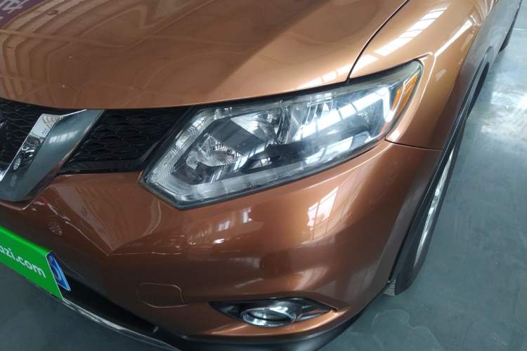 Used Nissan X-Trail 2015 2.0L CVT Comfort MAX Edition 2WD Left Front Headlight