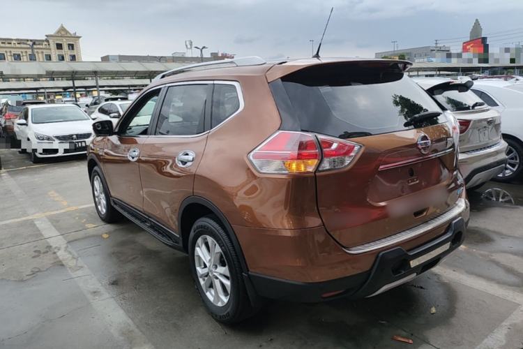 Used Nissan X-Trail 2015 2.0L CVT Comfort MAX Edition 2WD Rear Left 45 Deg