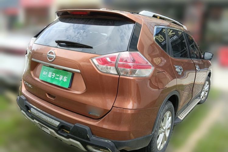 Used Nissan X-Trail 2015 2.0L CVT Comfort MAX Edition 2WD Rear Right 45 Deg