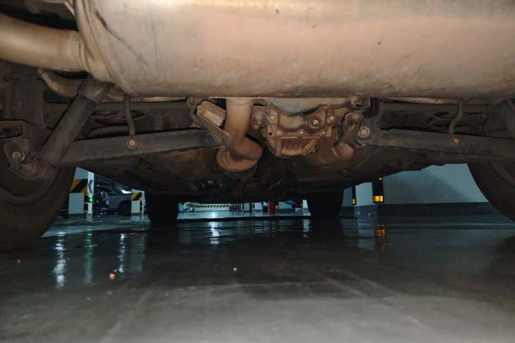 Used Nissan X-Trail 2015 2.5L CVT Leading MAX Edition 4WD Chassis Rear