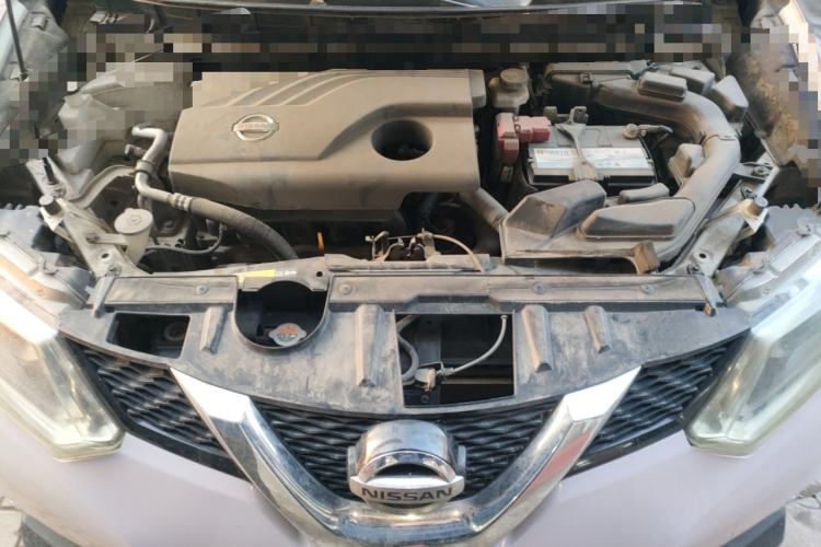 Used Nissan X-Trail 2015 2.0L CVT Comfort MAX Edition 2WD Engine Bay