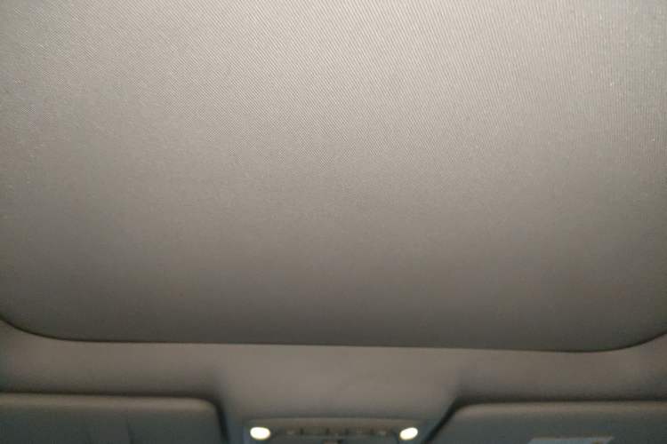 Used Nissan X-Trail 2015 2.0L CVT Comfort MAX Edition 2WD Headliner