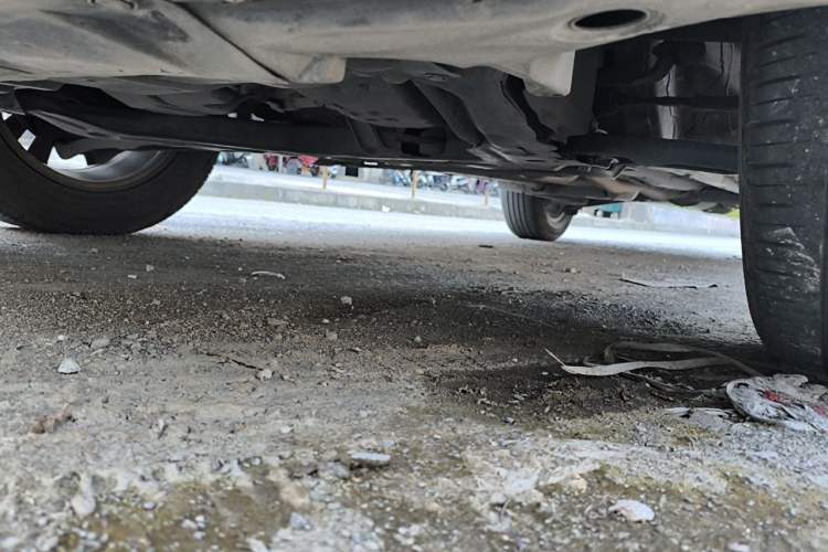Used Nissan X-Trail 2015 2.0L CVT Comfort MAX Edition 2WD Chassis Front Left