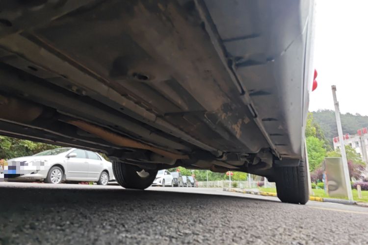 Used Nissan X-Trail 2015 2.0L CVT Comfort MAX Edition 2WD Chassis Front Left