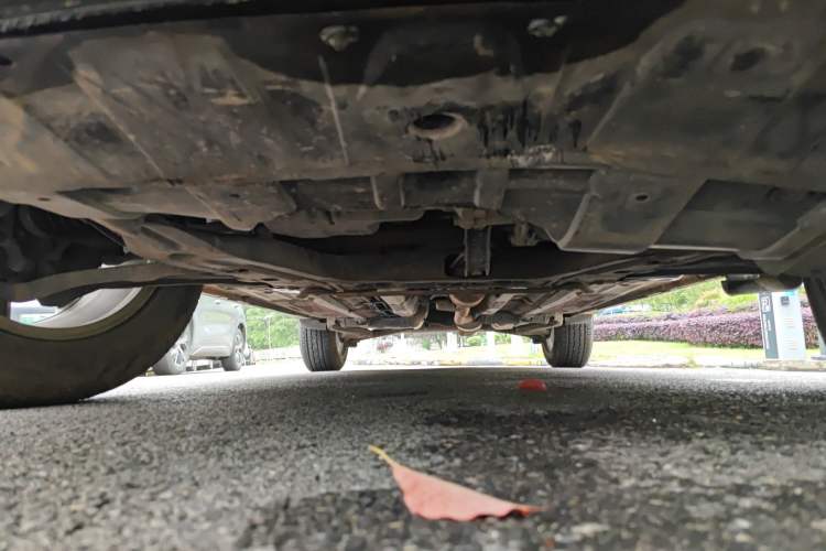 Used Nissan X-Trail 2015 2.0L CVT Comfort MAX Edition 2WD Chassis Front