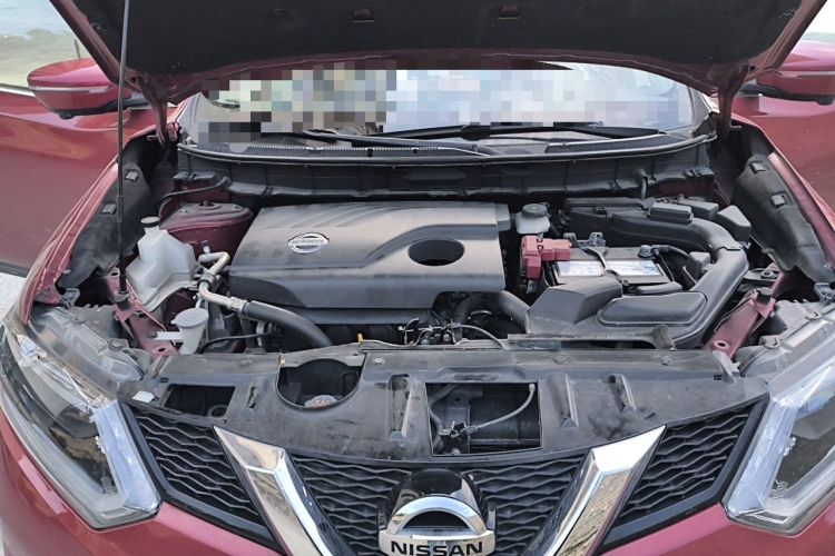 Used Nissan X-Trail 2015 2.0L CVT Comfort MAX Edition 2WD Engine Bay