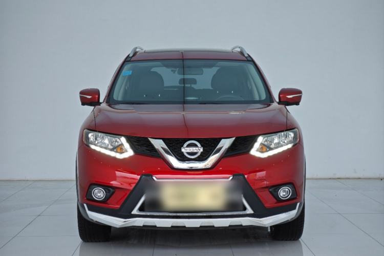 Used Nissan X-Trail 2015 2.0L CVT Comfort MAX Edition 2WD Exterior 1