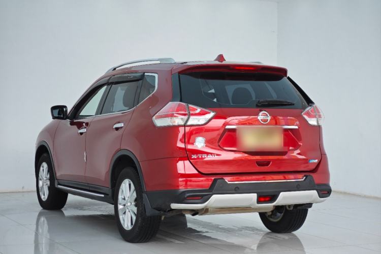 Used Nissan X-Trail 2015 2.0L CVT Comfort MAX Edition 2WD Exterior 3