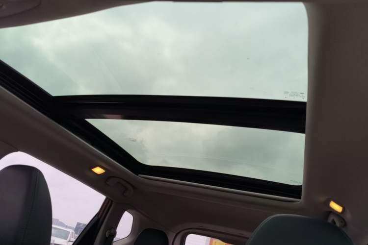 Used Nissan X-Trail 2015 2.0L CVT Comfort MAX Edition 2WD Headliner