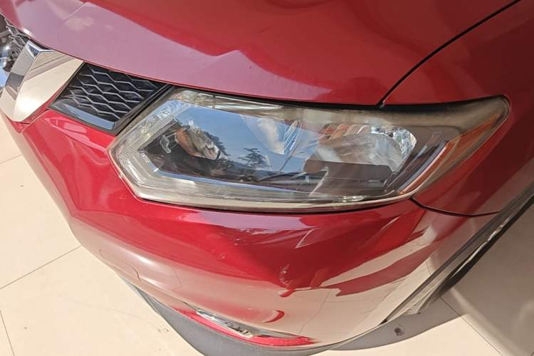 Used Nissan X-Trail 2015 2.0L CVT Comfort MAX Edition 2WD Left Front Headlight