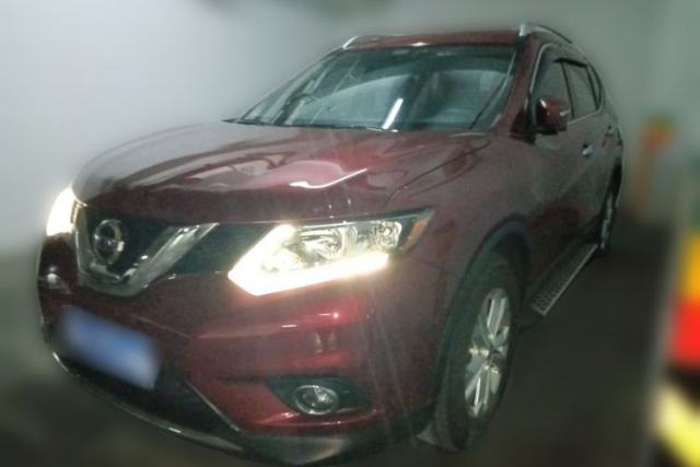 Używany Nissan X-Trail 2015 2.5L CVT Leading MAX Edition 4WD