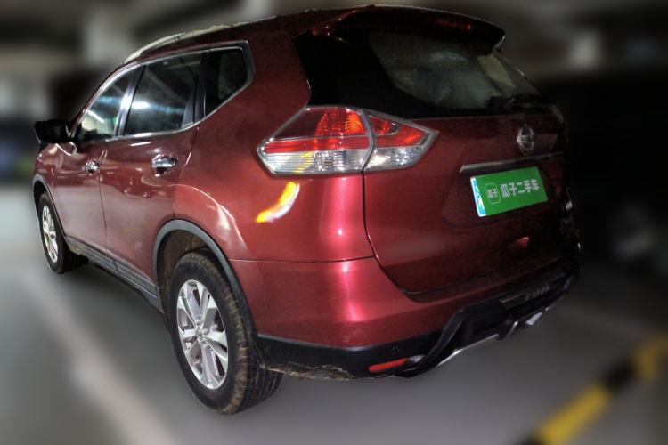 Used Nissan X-Trail 2015 2.0L CVT Comfort MAX Edition 2WD Rear Left 45 Deg