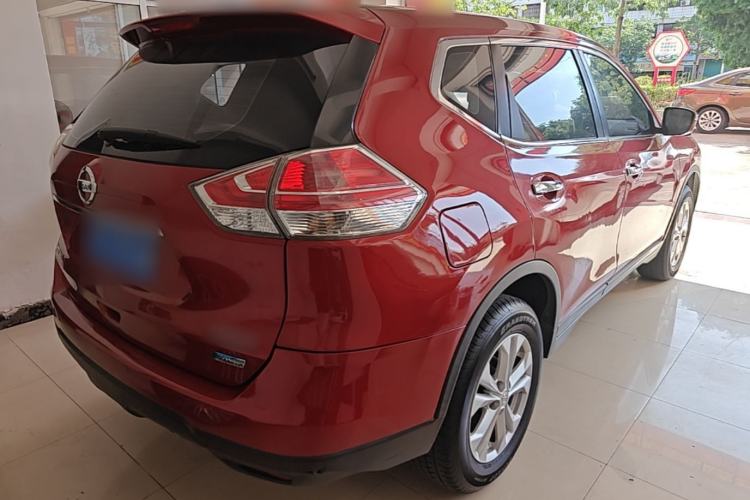 Used Nissan X-Trail 2015 2.0L CVT Comfort MAX Edition 2WD Rear Right 45 Deg