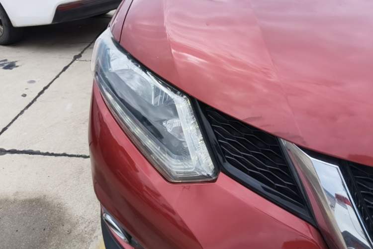Used Nissan X-Trail 2015 2.0L CVT Comfort MAX Edition 2WD Right Front Headlight