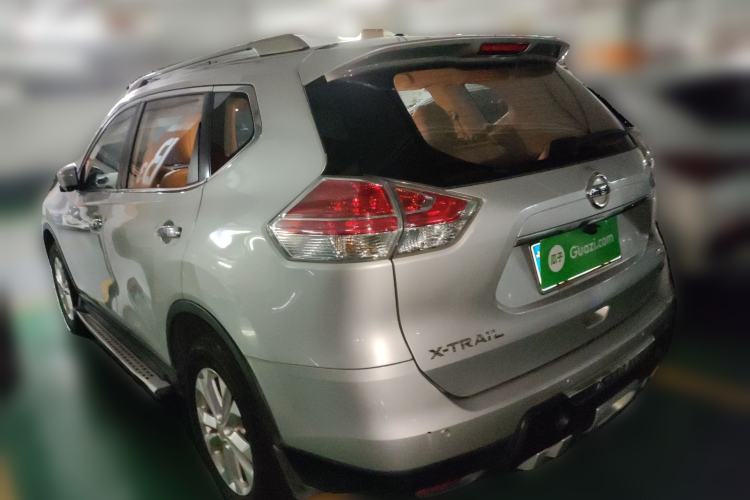 Used Nissan X-Trail 2015 2.0L CVT Comfort MAX Edition 2WD Exterior 3