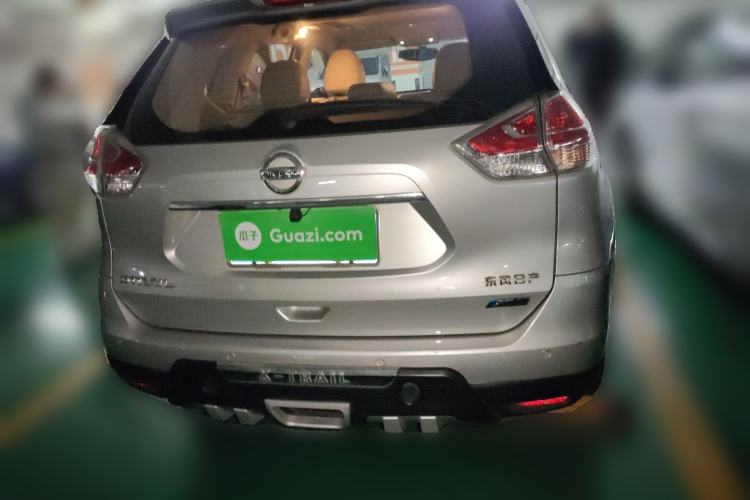 Used Nissan X-Trail 2015 2.0L CVT Comfort MAX Edition 2WD Exterior 4