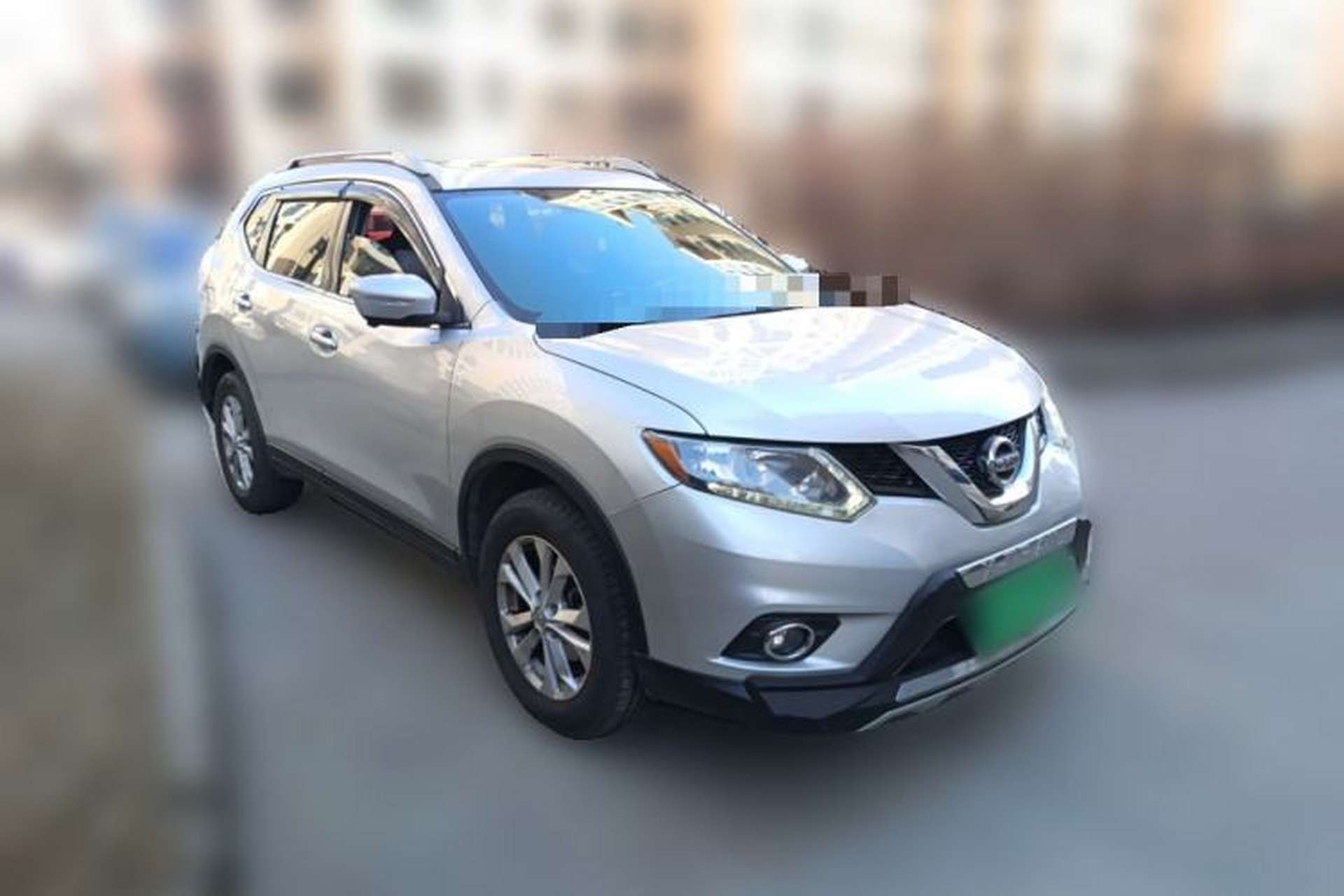 Used Nissan X-Trail 2015 2.0L CVT Comfort MAX Edition 2WD Front Right 45 Deg
