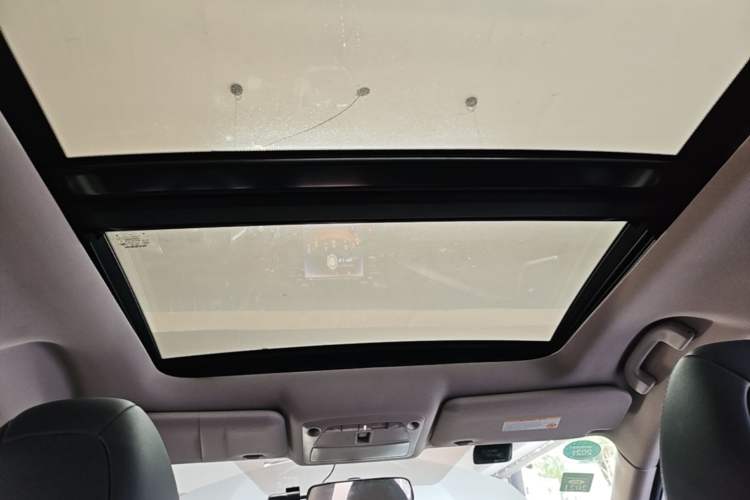 Used Nissan X-Trail 2015 2.0L CVT Comfort MAX Edition 2WD Headliner