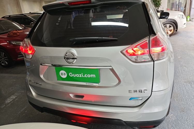 Used Nissan X-Trail 2015 2.0L CVT Comfort MAX Edition 2WD Rear