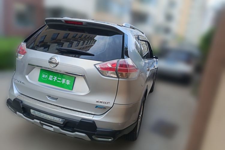 Used Nissan X-Trail 2015 2.0L CVT Comfort MAX Edition 2WD Rear Right 45 Deg