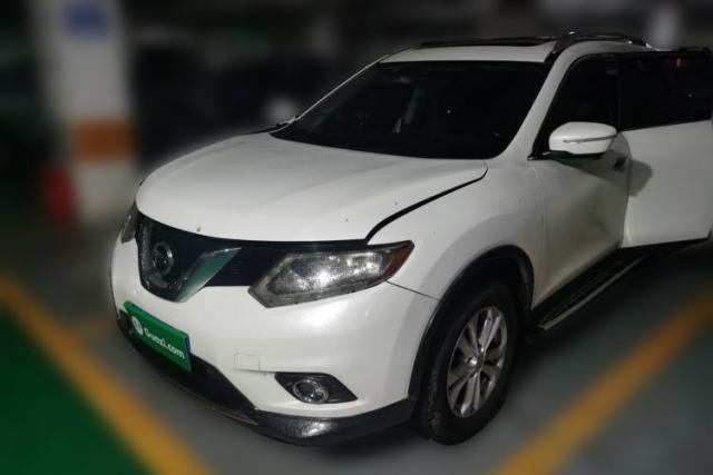 Used Nissan X-Trail 2015 2.0L CVT Comfort MAX Edition 2WD
