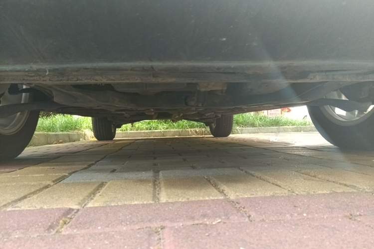 Used Nissan X-Trail 2015 2.0L CVT Comfort MAX Edition 2WD Chassis Front