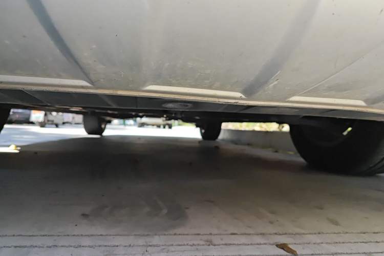 Used Nissan X-Trail 2015 2.0L CVT Comfort MAX Edition 2WD Chassis Front