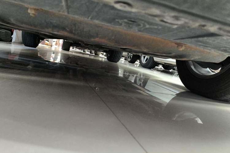 Used Nissan X-Trail 2015 2.5L CVT Leading MAX Edition 4WD Chassis Front