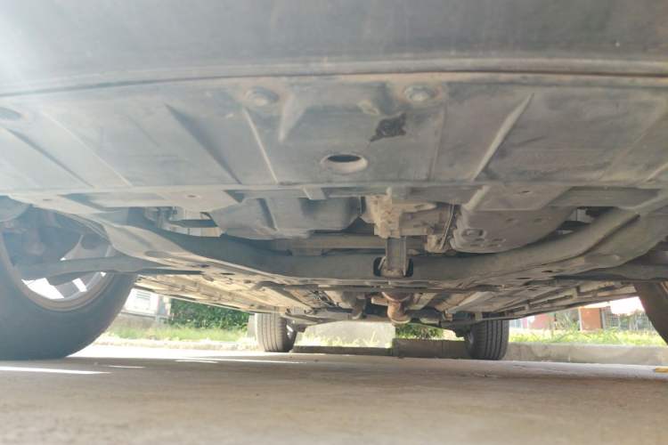 Used Nissan X-Trail 2015 2.0L CVT Comfort MAX Edition 2WD Chassis Front