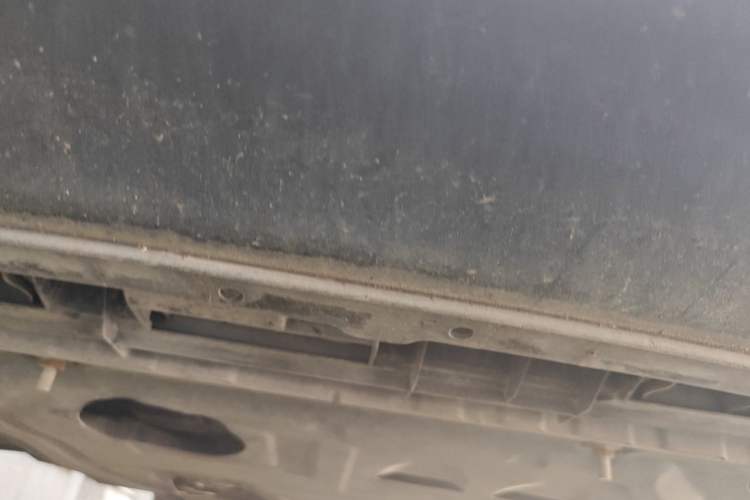 Used Nissan X-Trail 2015 2.0L CVT Comfort MAX Edition 2WD Chassis Front