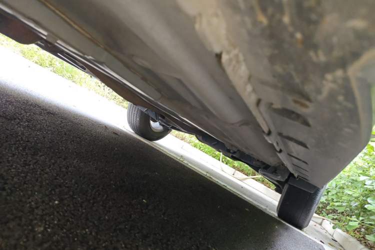 Used Nissan X-Trail 2015 2.0L CVT Comfort MAX Edition 2WD Chassis Front Left