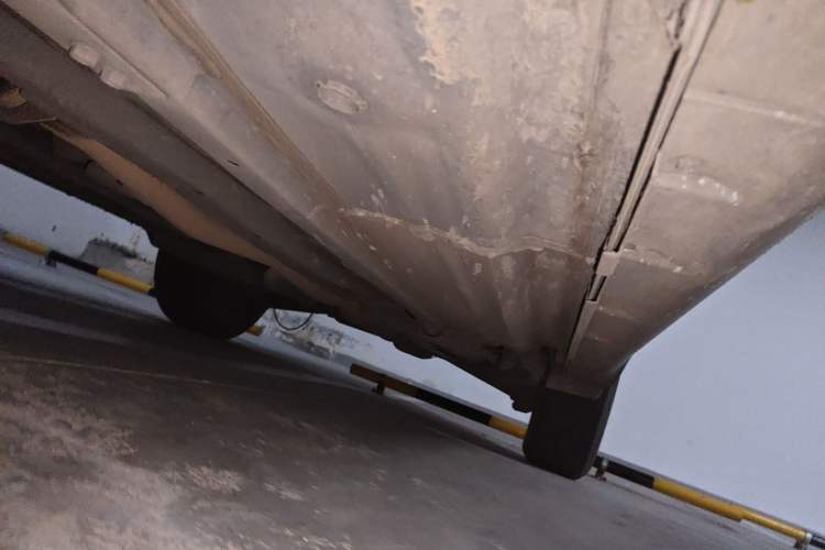 Used Nissan X-Trail 2015 2.0L CVT Comfort MAX Edition 2WD Chassis Front Left