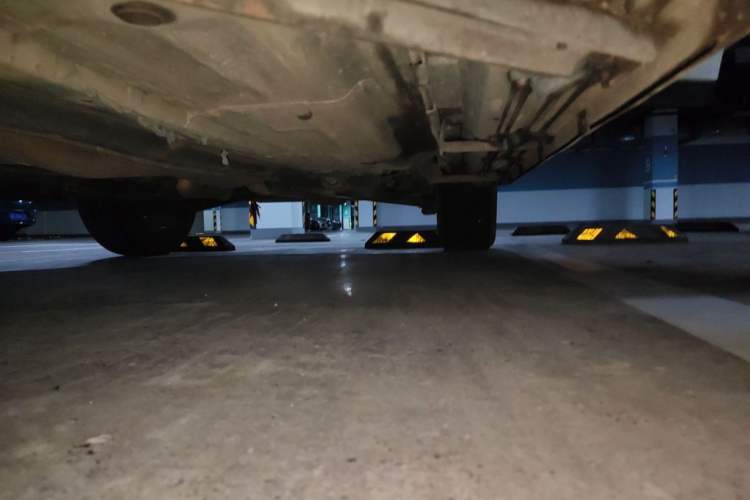 Used Nissan X-Trail 2015 2.0L CVT Comfort MAX Edition 2WD Chassis Front Left