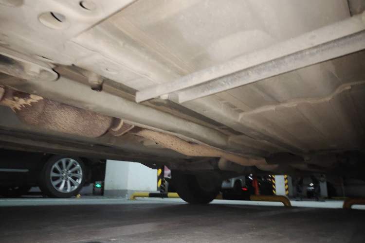 Used Nissan X-Trail 2015 2.0L CVT Comfort MAX Edition 2WD Chassis Front Left