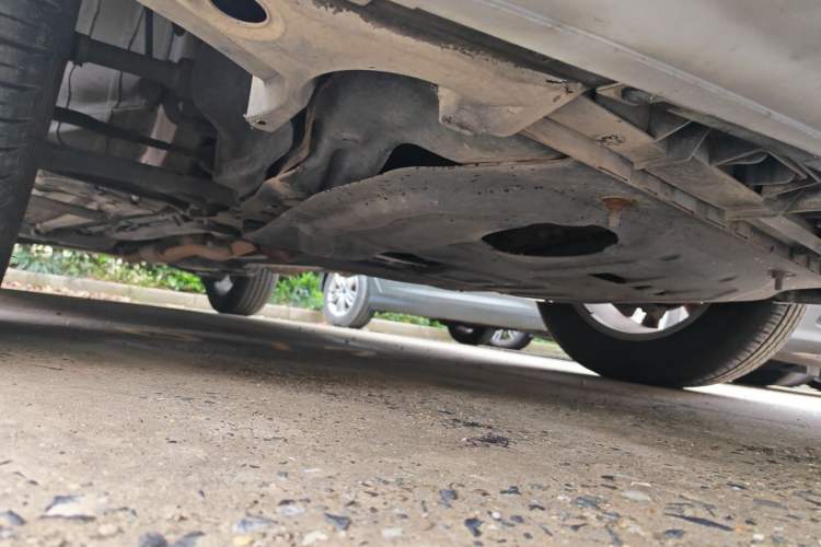 Used Nissan X-Trail 2015 2.0L CVT Comfort MAX Edition 2WD Chassis Front Left