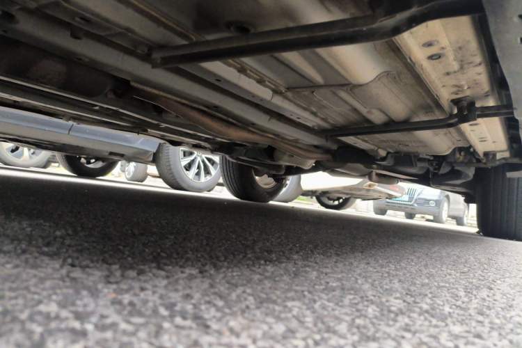 Used Nissan X-Trail 2015 2.0L CVT Comfort MAX Edition 2WD Chassis Front Left