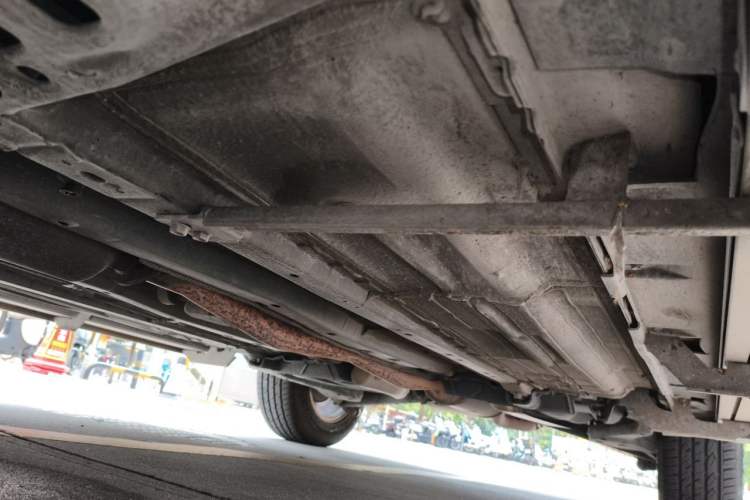 Used Nissan X-Trail 2015 2.0L CVT Comfort MAX Edition 2WD Chassis Front Left