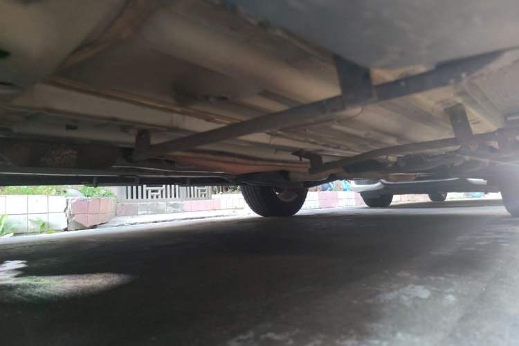 Used Nissan X-Trail 2015 2.0L CVT Comfort MAX Edition 2WD Chassis Front Left