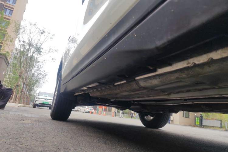 Used Nissan X-Trail 2015 2.0L CVT Comfort MAX Edition 2WD Chassis Front Right