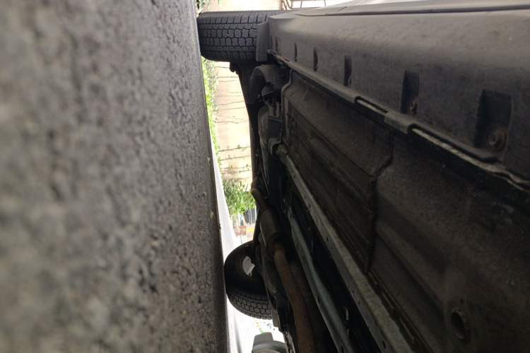 Used Nissan X-Trail 2015 2.5L CVT Leading MAX Edition 4WD Chassis Front Right