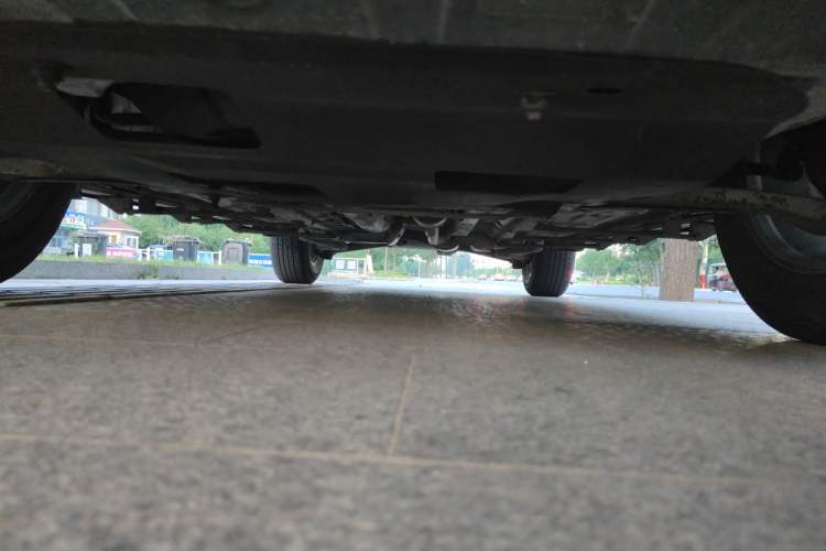Used Nissan X-Trail 2015 2.0L CVT Comfort MAX Edition 2WD Chassis Front