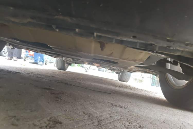 Used Nissan X-Trail 2015 2.0L CVT Comfort MAX Edition 2WD Chassis Front
