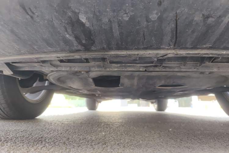 Used Nissan X-Trail 2015 2.0L CVT Comfort MAX Edition 2WD Chassis Front