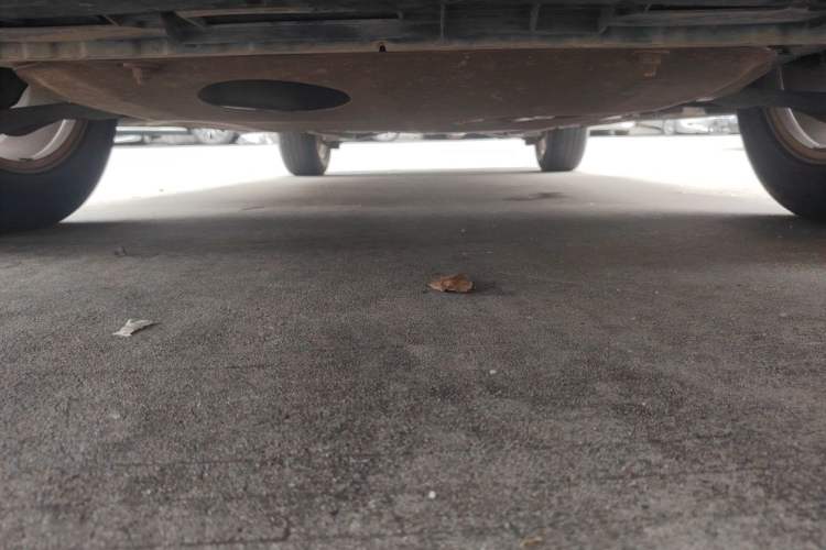Used Nissan X-Trail 2015 2.0L CVT Comfort MAX Edition 2WD Chassis Front