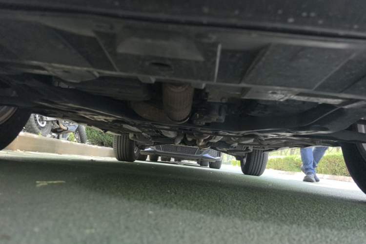 Used Nissan X-Trail 2015 2.5L CVT Leading MAX Edition 4WD Chassis Front