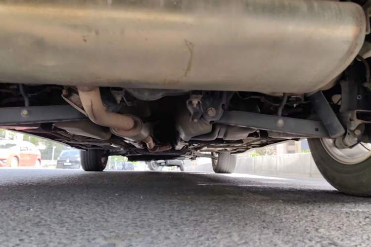 Used Nissan X-Trail 2015 2.0L CVT Comfort MAX Edition 2WD Chassis Rear