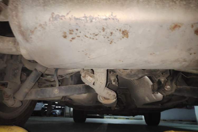 Used Nissan X-Trail 2015 2.0L CVT Comfort MAX Edition 2WD Chassis Rear