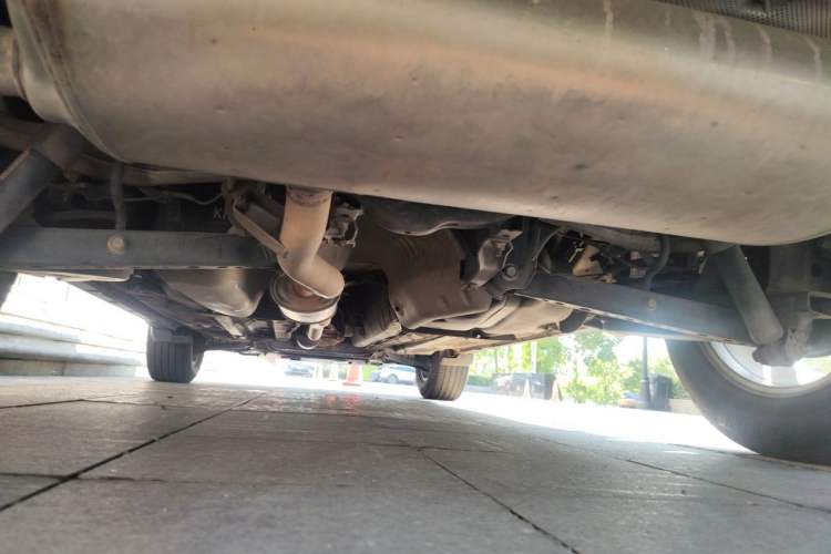 Used Nissan X-Trail 2015 2.0L CVT Comfort MAX Edition 2WD Chassis Rear