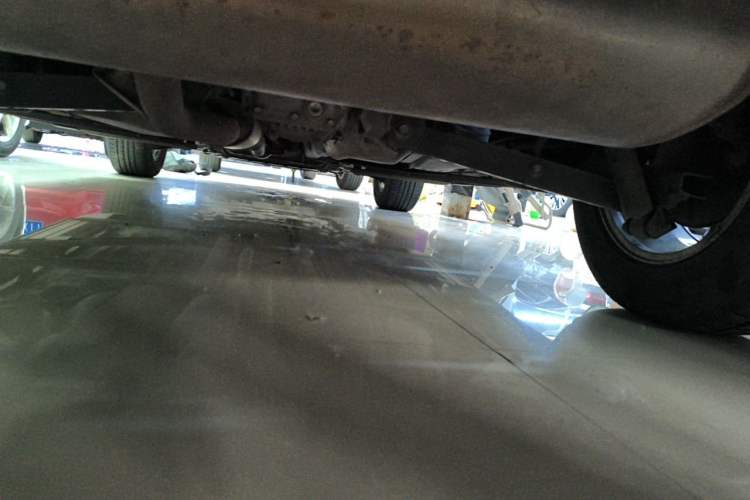Used Nissan X-Trail 2015 2.5L CVT Leading MAX Edition 4WD Chassis Rear